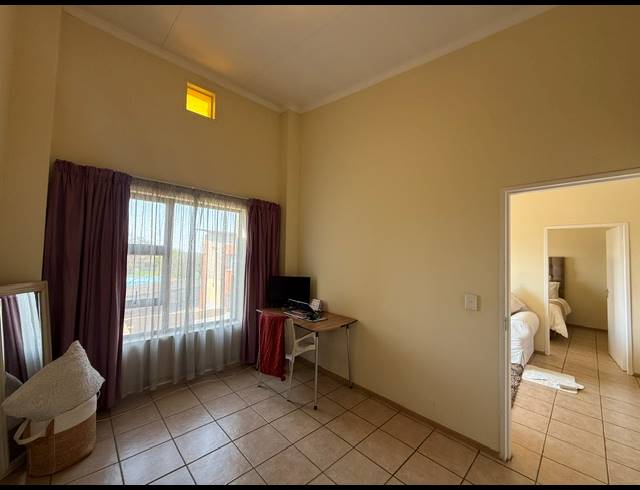 2 BEDROOM APARTMENT FOR SALE IN RYNFIELD